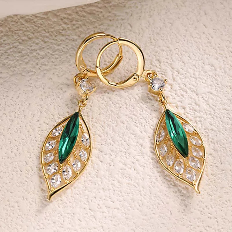 New Fashion Black Crystal Leaf Tassel Drop Earrings For Women Exquisite Micro Inlaid Cubic Zircon Leaves Earring Wedding Jewelry