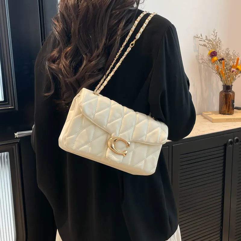 2025Small Fragrant Wind Bag Handbag Rhombic Chain Bag 2026 New One-shoulder Messenger Bag Joker High Sense Small Square Bag Tide