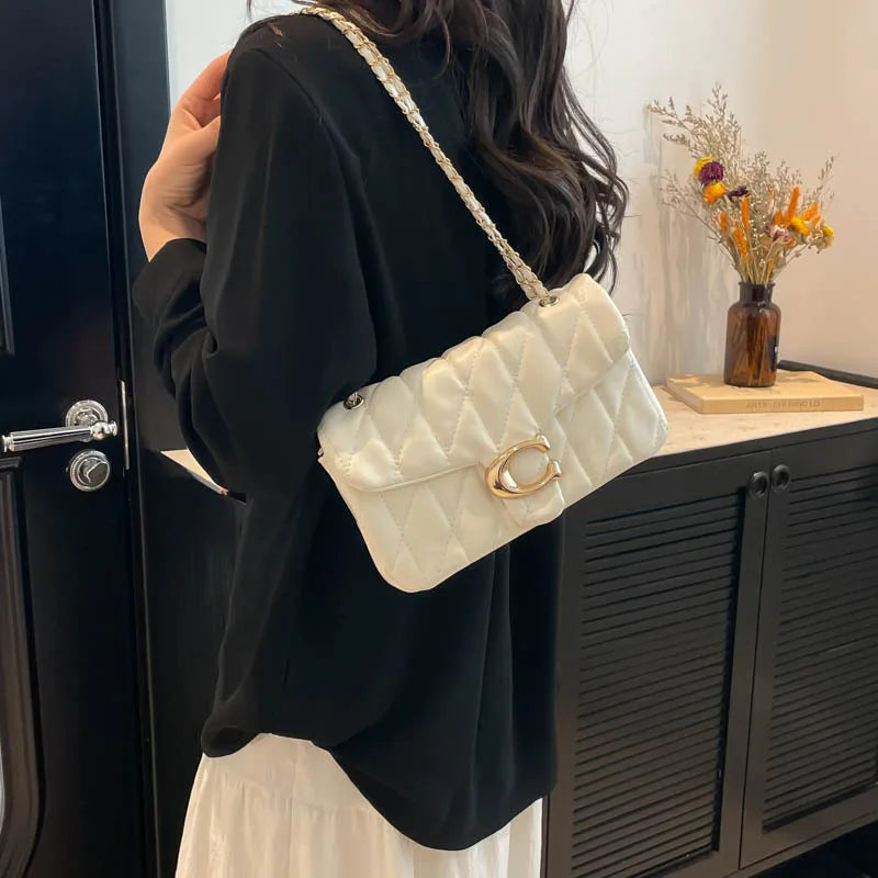 2025Small Fragrant Wind Bag Handbag Rhombic Chain Bag 2026 New One-shoulder Messenger Bag Joker High Sense Small Square Bag Tide