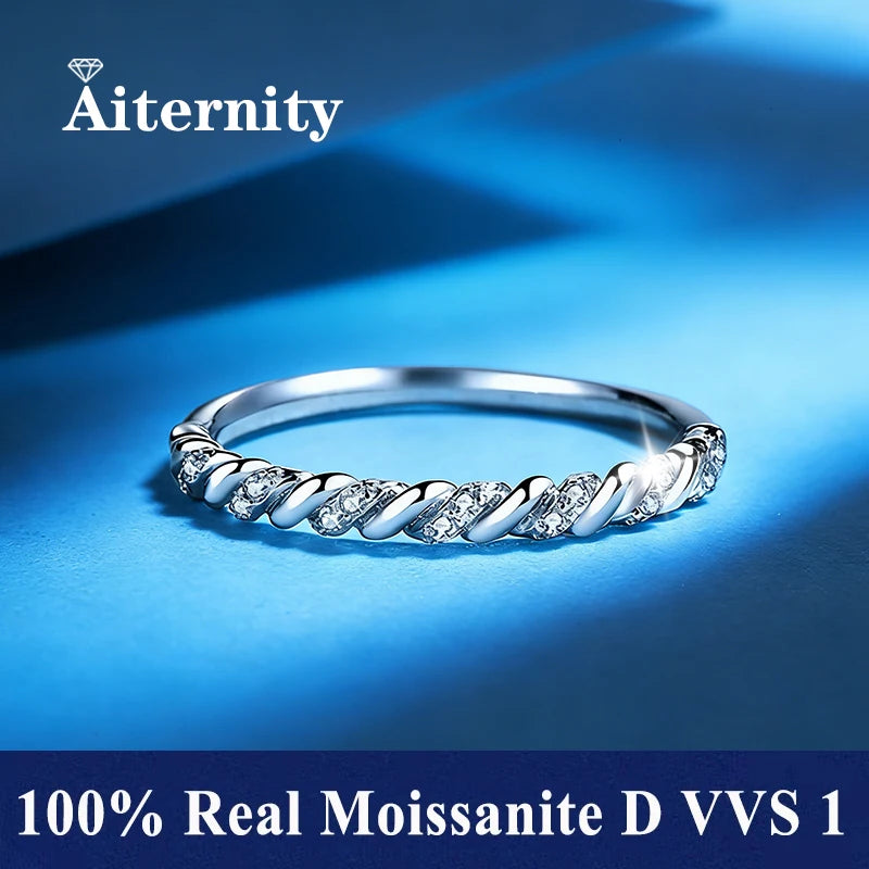 Twist Moissanite Ring ✨