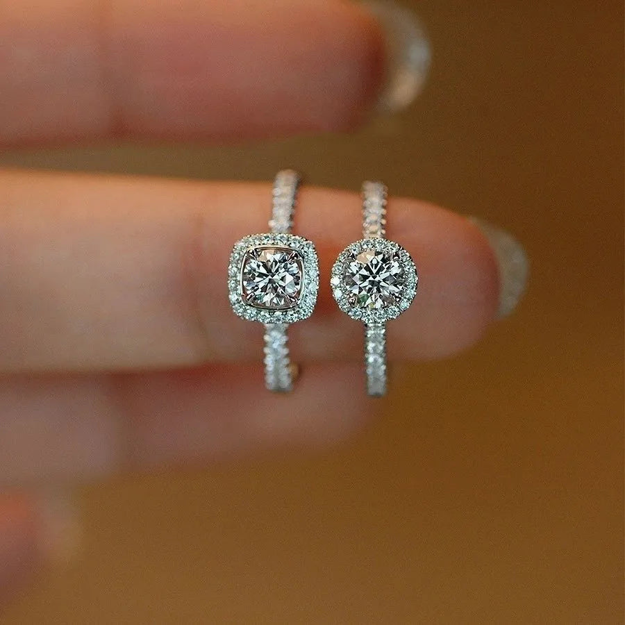 D VVS1 Moissanite Ring